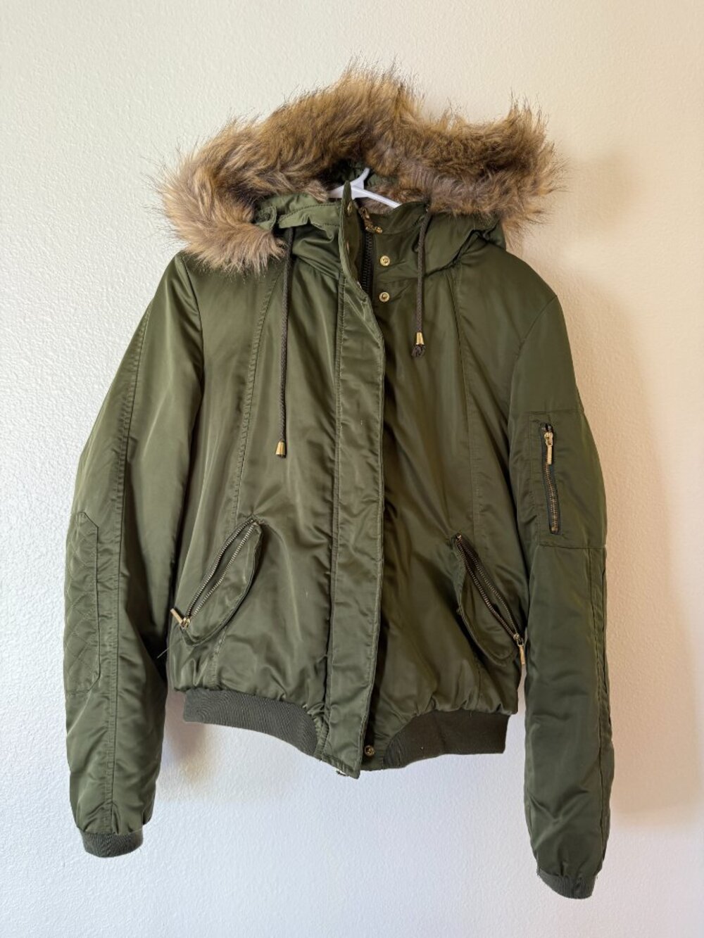 Zara Trafaluc Faux Fur Hooded Bomber Jacket Size M Green Zip Up